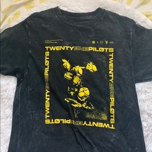 Twenty one pilots t-shirt
